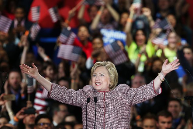 Who’s Helping Hillary Clinton To Win The Elections? 